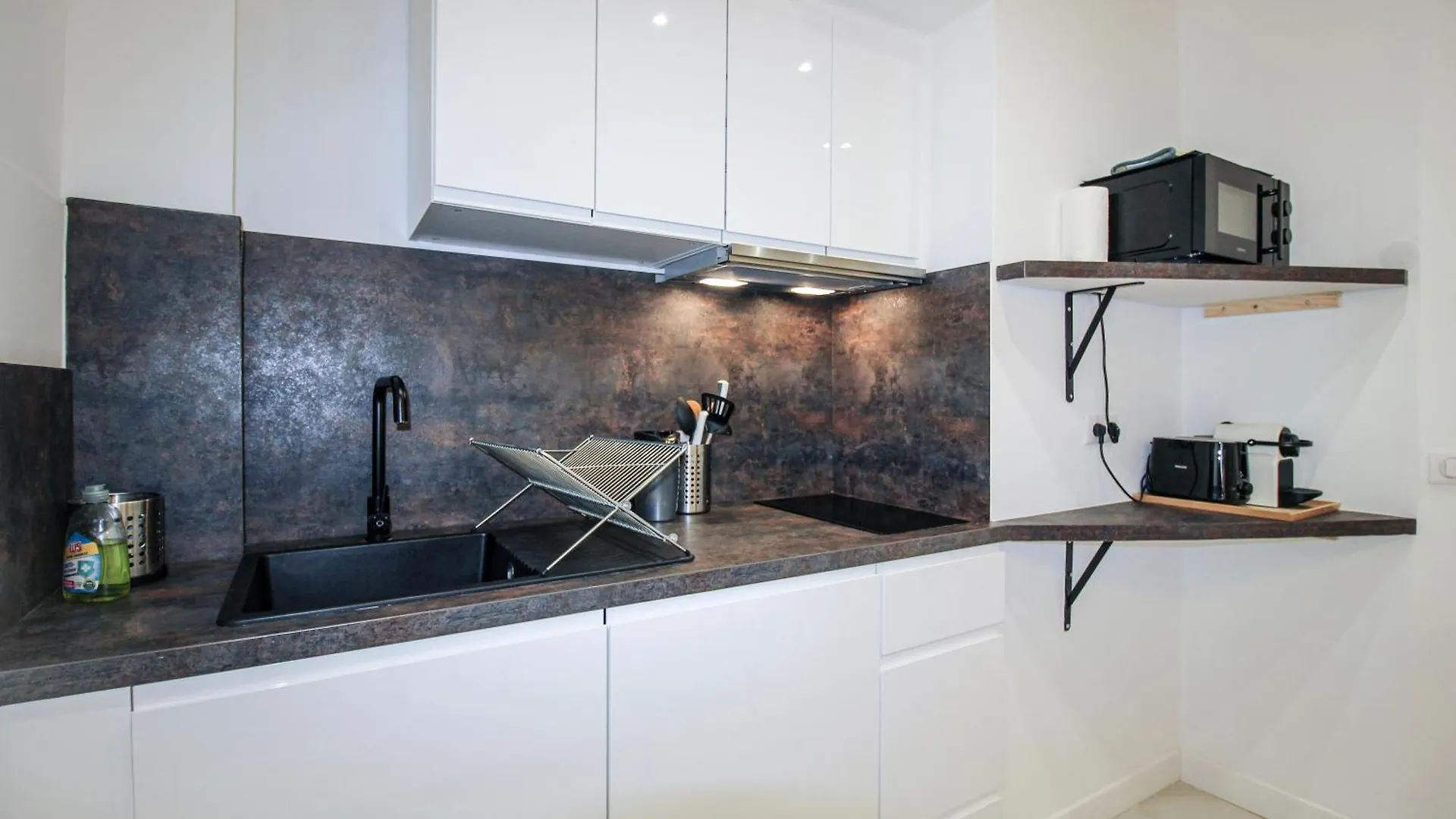 Apartment Clemenceau 2 Studio Confortable Clim Et Dressing Proche Gare Nice