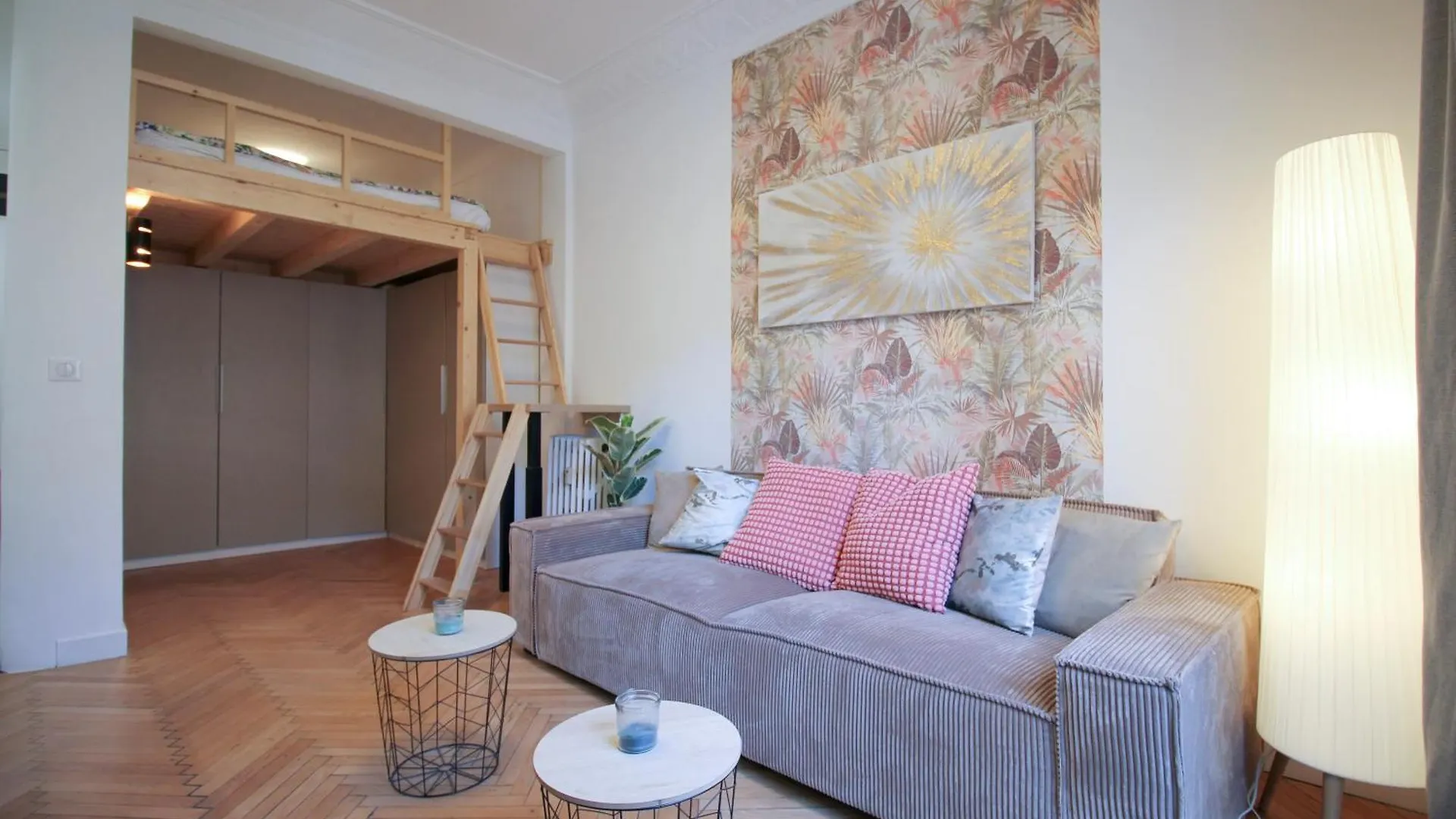 Clemenceau 2 Studio Confortable Clim Et Dressing Proche Gare Nice